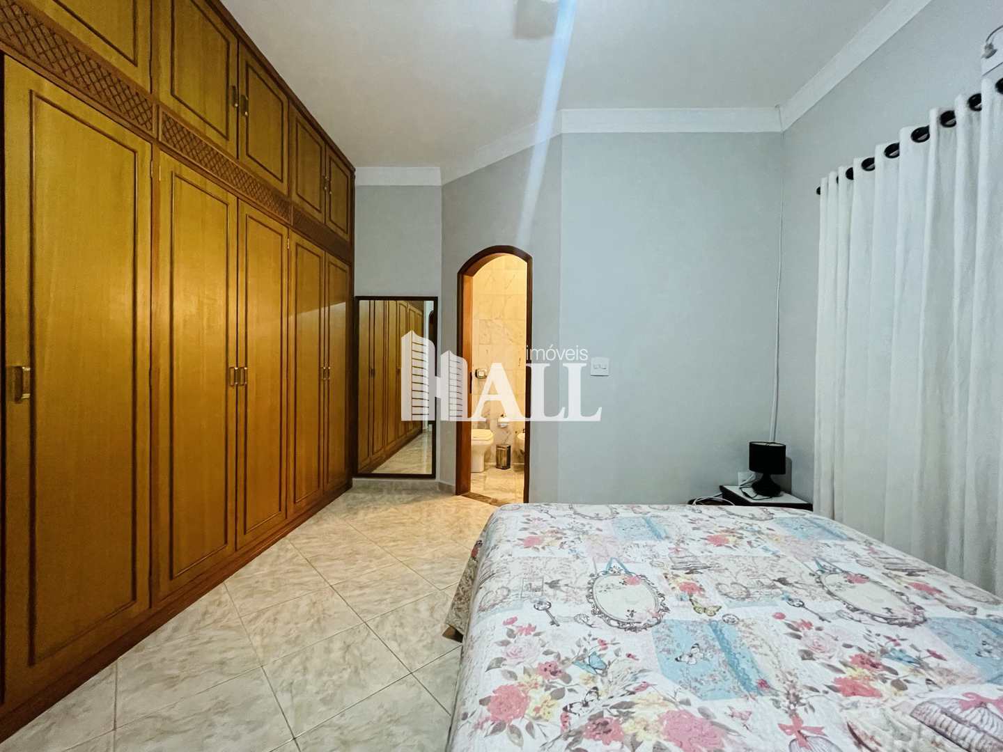 Casa à venda com 4 quartos, 450m² - Foto 18