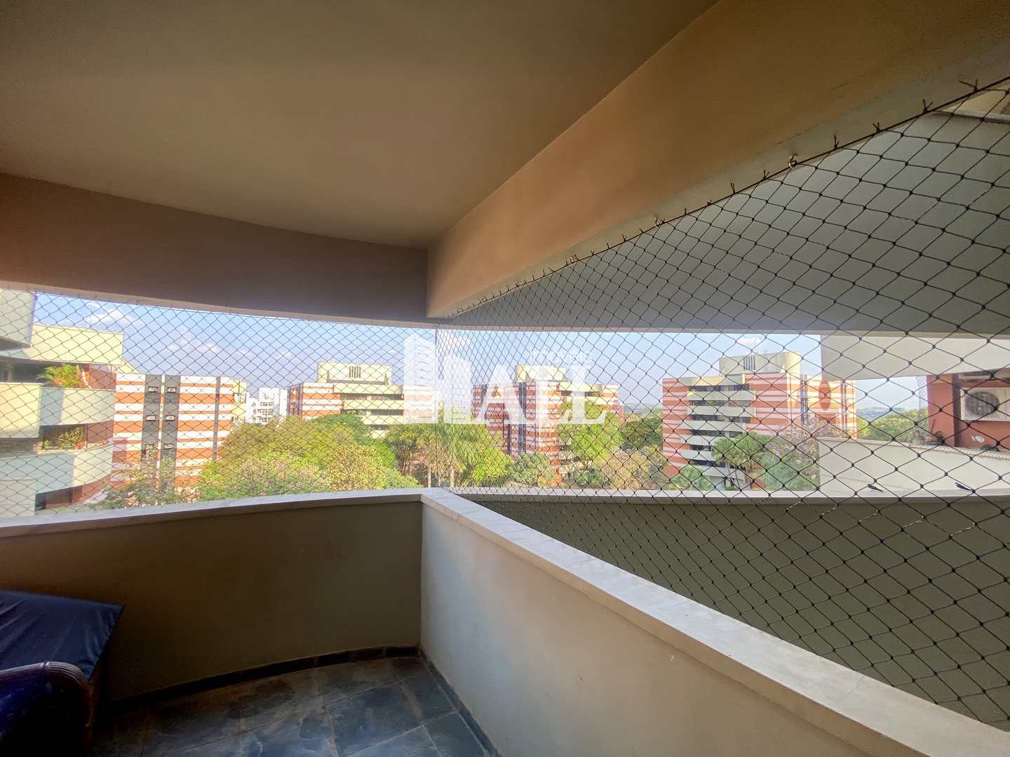 Apartamento à venda com 3 quartos, 134m² - Foto 5