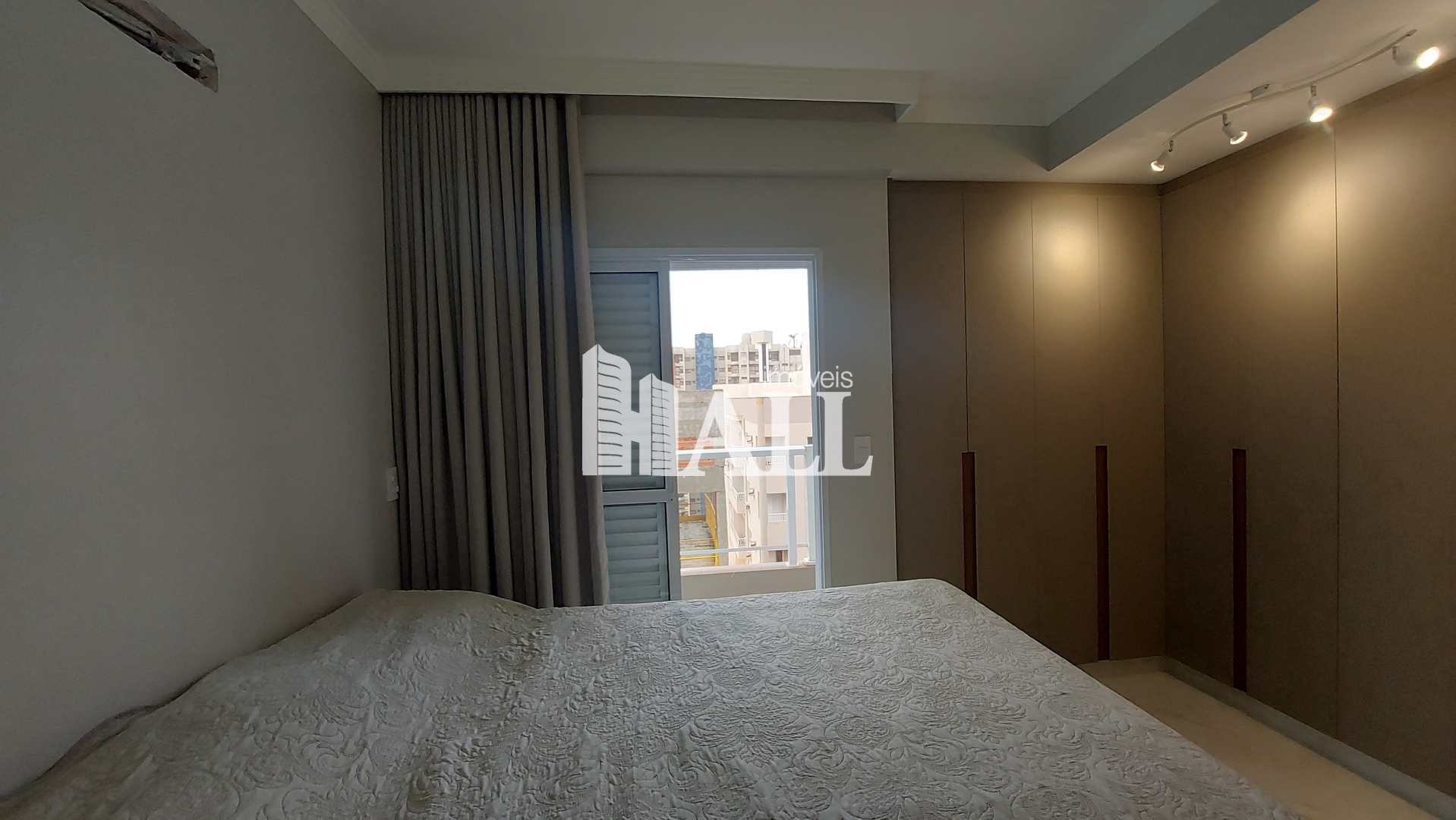 Apartamento à venda com 3 quartos, 95m² - Foto 17