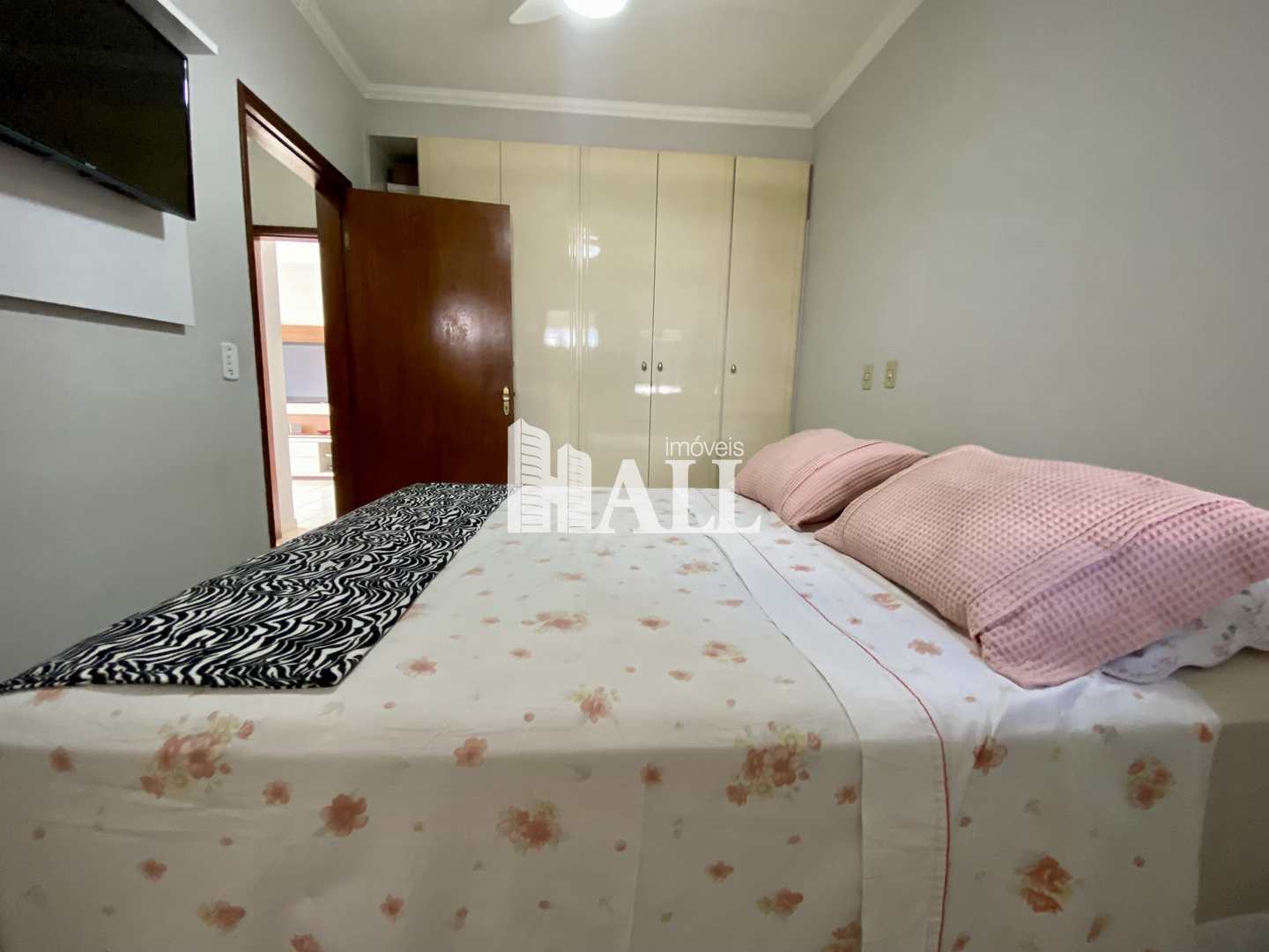 Apartamento à venda com 3 quartos, 90m² - Foto 13