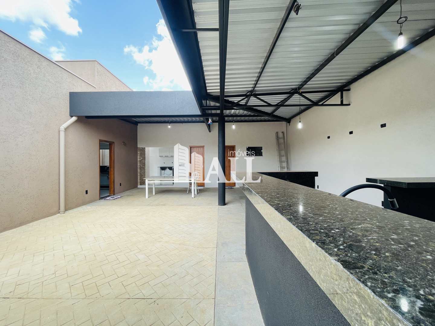 Casa à venda com 3 quartos, 194m² - Foto 14