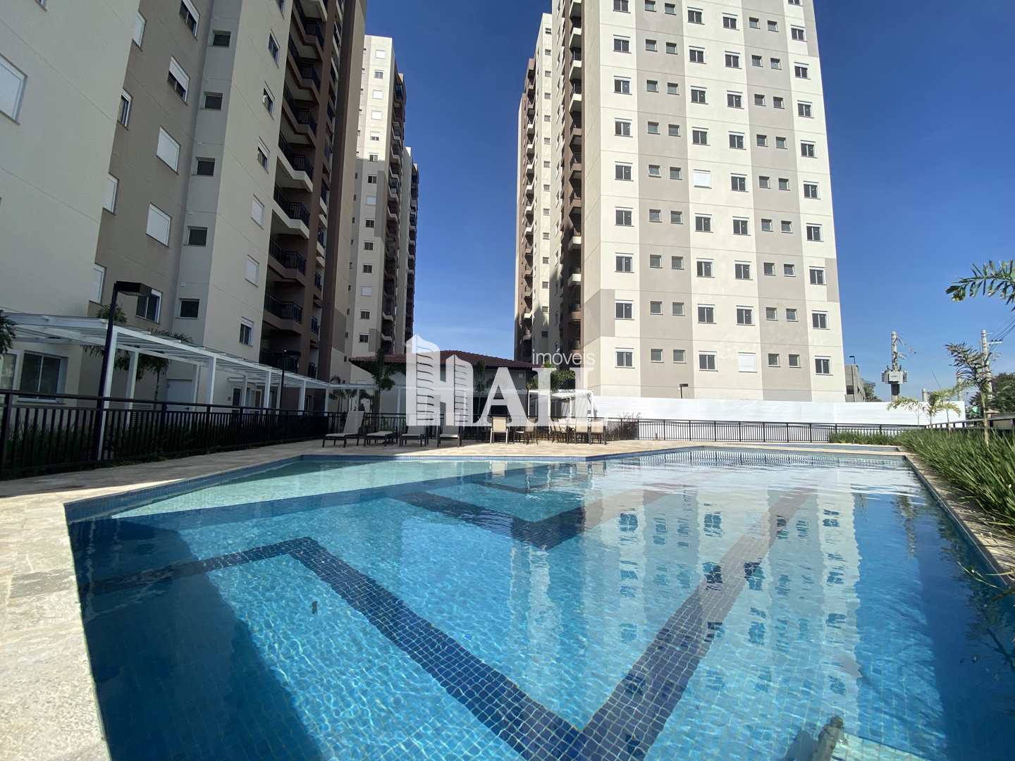 Apartamento à venda com 2 quartos, 93m² - Foto 9