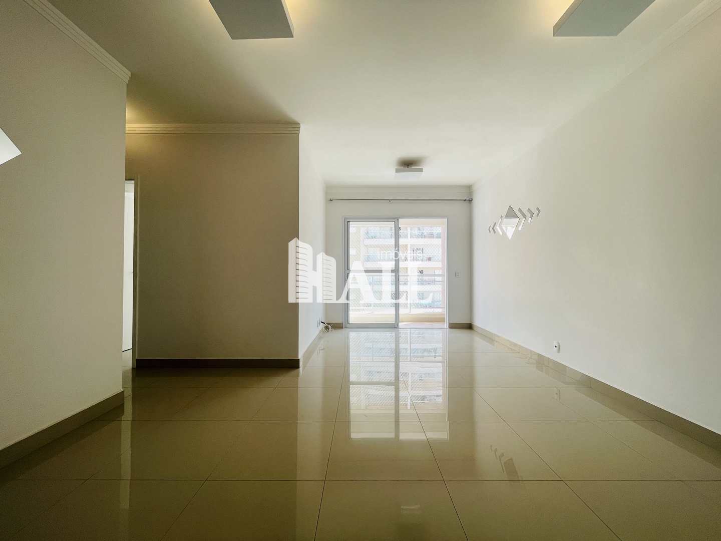 Apartamento à venda com 3 quartos, 78m² - Foto 2