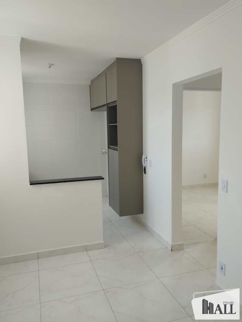 Apartamento à venda com 2 quartos, 45m² - Foto 1