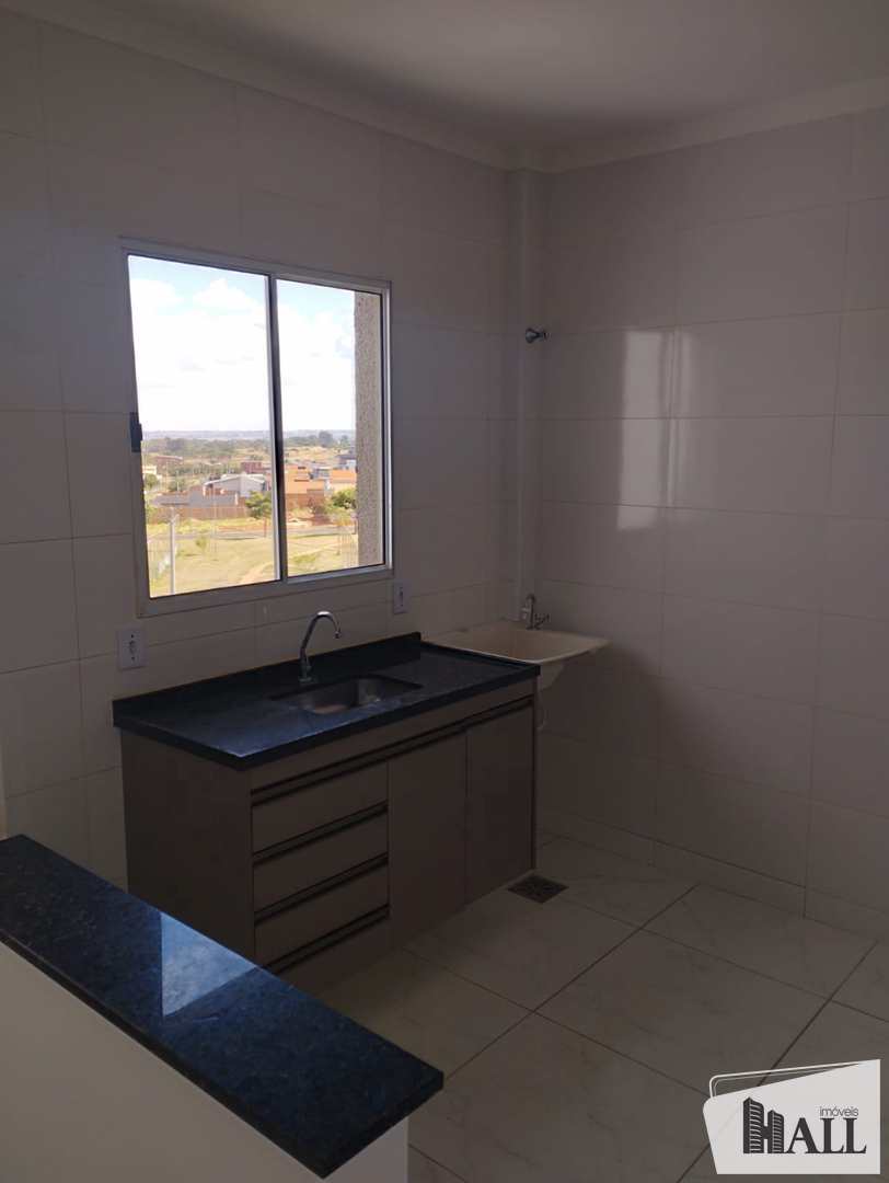 Apartamento à venda com 2 quartos, 45m² - Foto 3