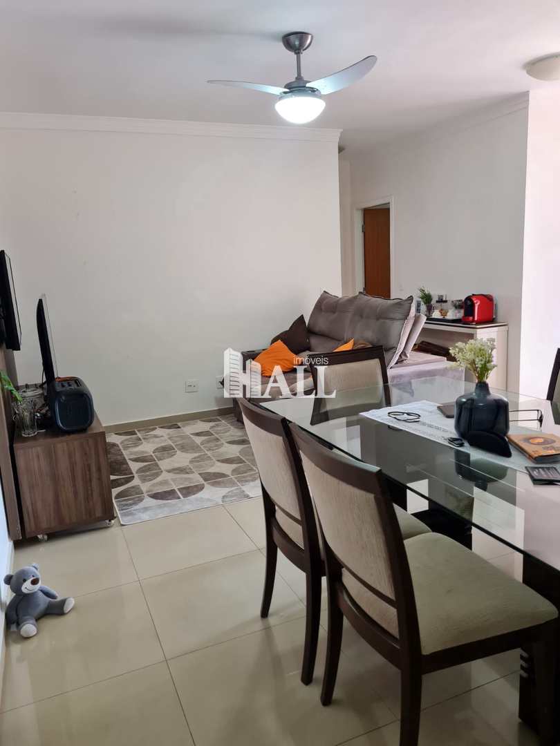 Apartamento à venda com 2 quartos, 77m² - Foto 2