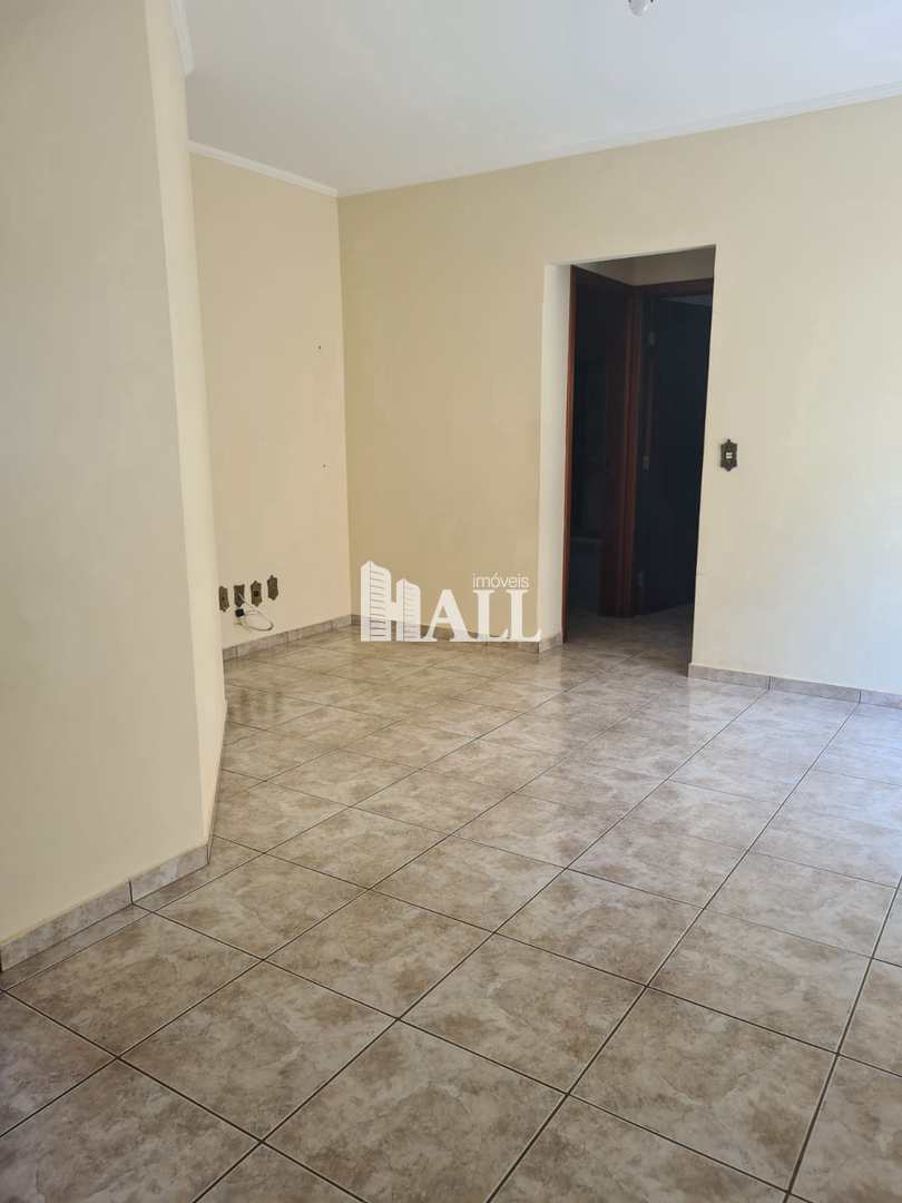 Apartamento à venda com 2 quartos, 65m² - Foto 4