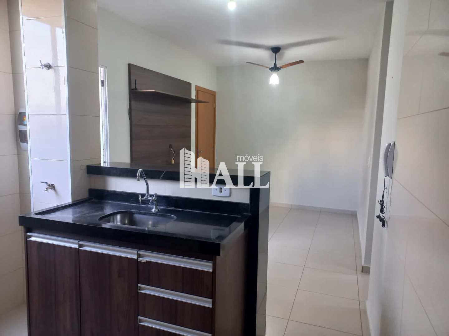 Apartamento à venda com 2 quartos, 58m² - Foto 4