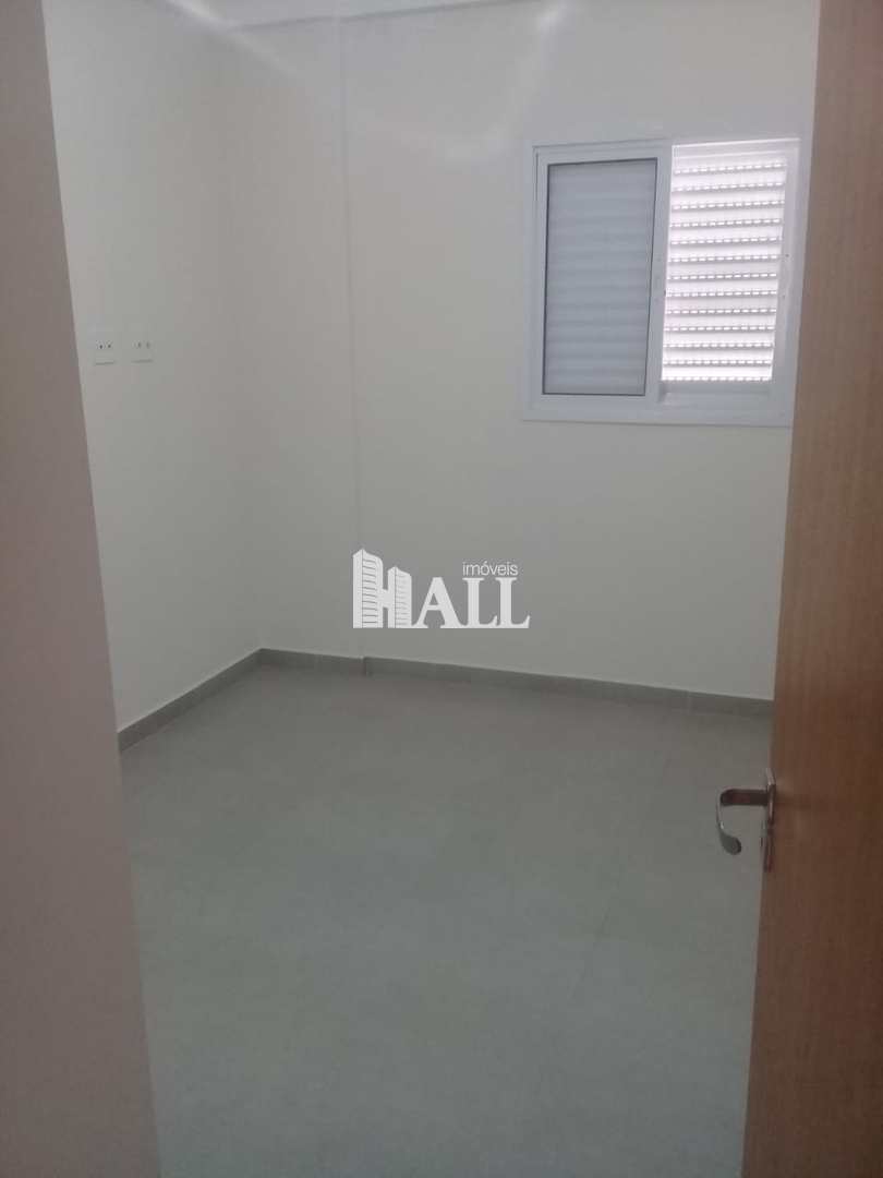 Apartamento à venda com 2 quartos, 70m² - Foto 12