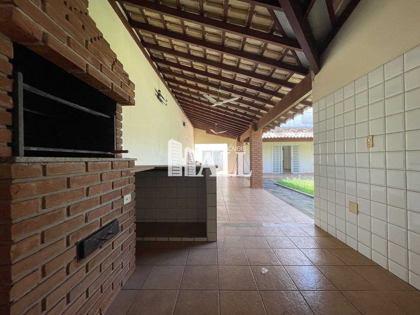 Casa à venda com 3 quartos, 450m² - Foto 26