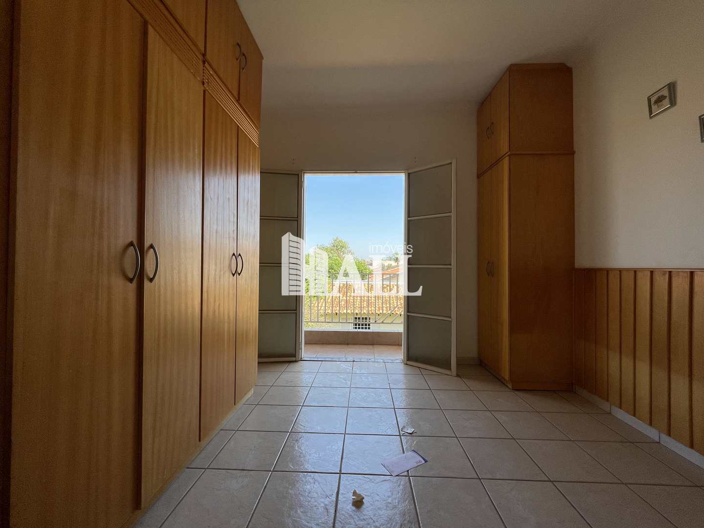 Casa à venda com 3 quartos, 450m² - Foto 14