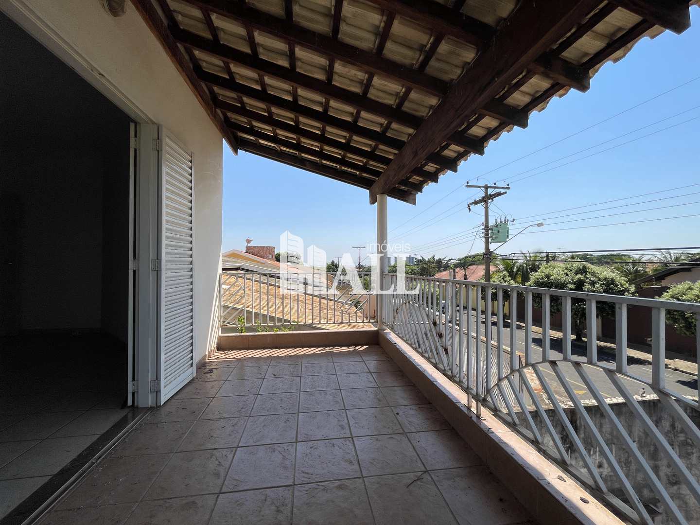 Casa à venda com 3 quartos, 450m² - Foto 11