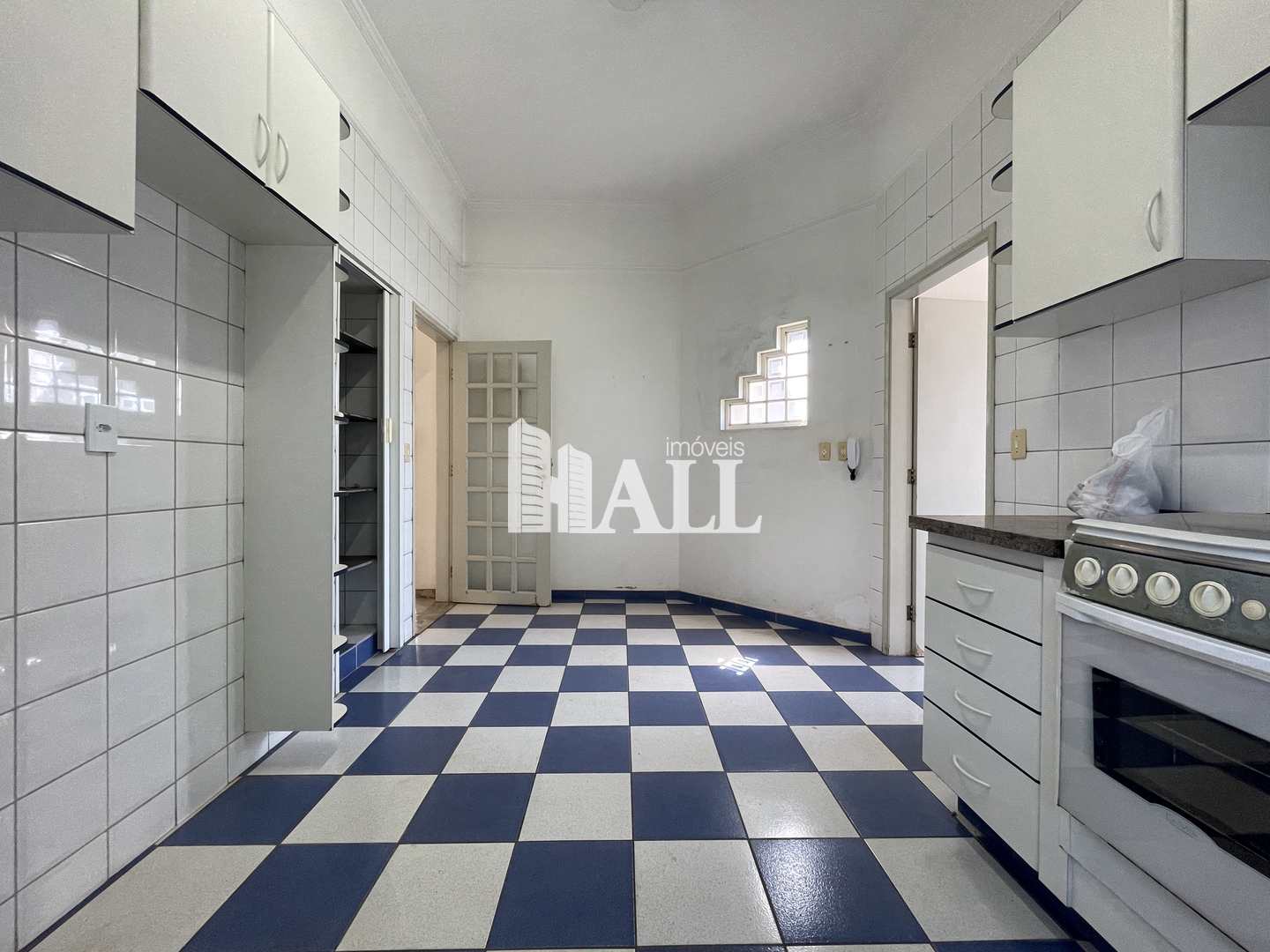 Casa à venda com 3 quartos, 450m² - Foto 21