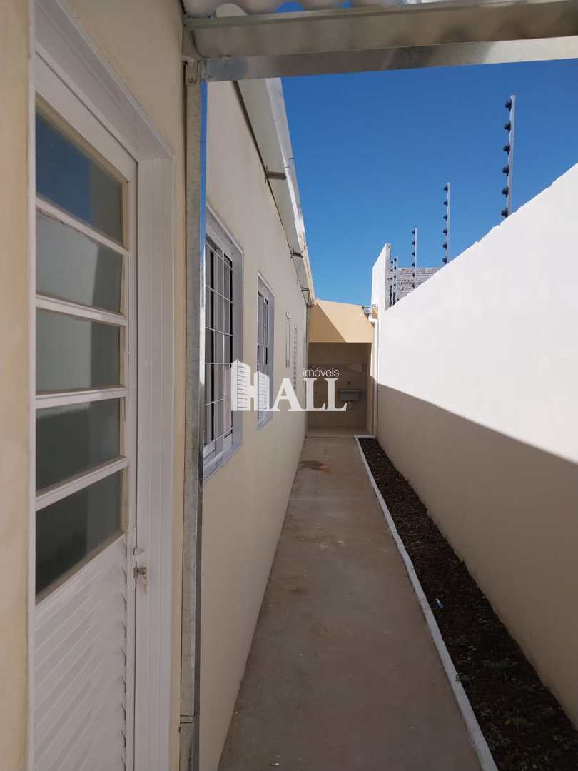 Casa à venda com 4 quartos, 55m² - Foto 12