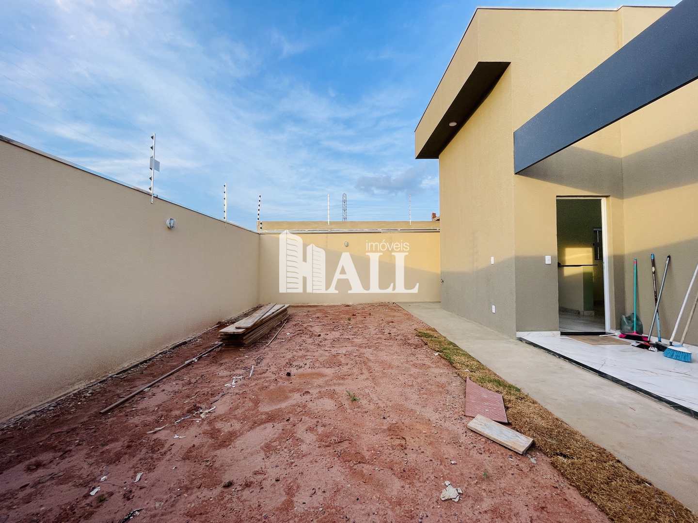 Casa à venda com 3 quartos, 90m² - Foto 12