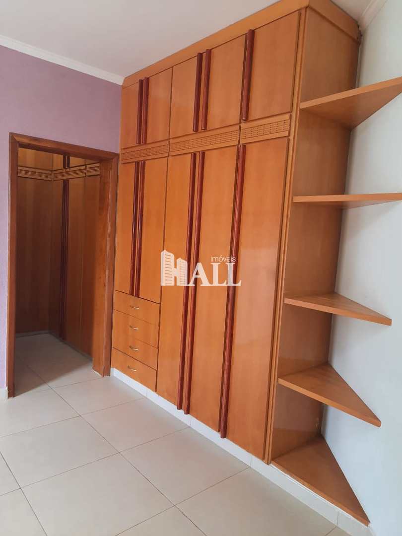 Casa à venda com 4 quartos, 350m² - Foto 24