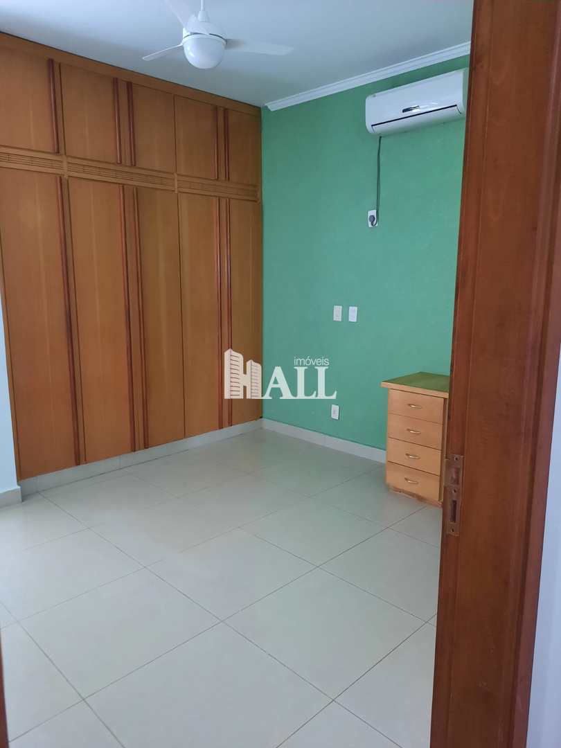 Casa à venda com 4 quartos, 350m² - Foto 26