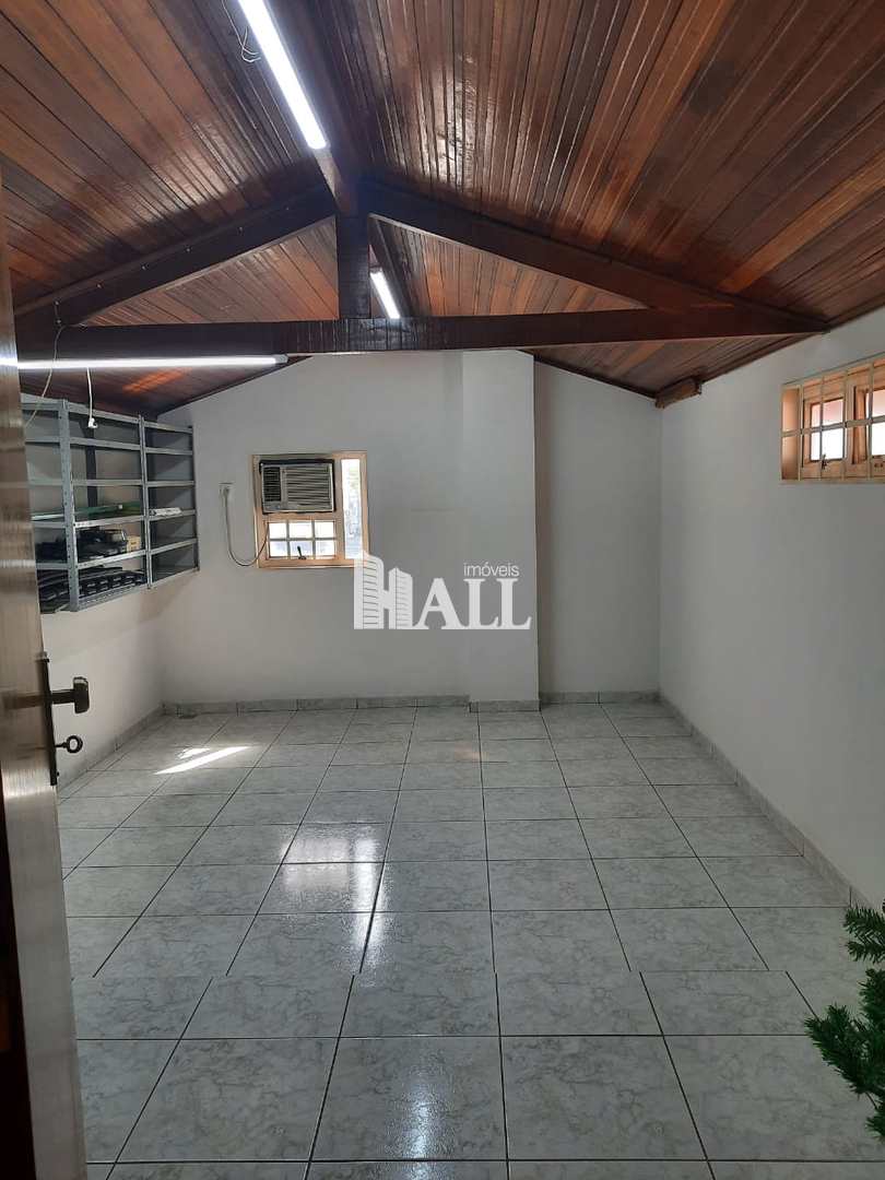 Casa à venda com 4 quartos, 350m² - Foto 18