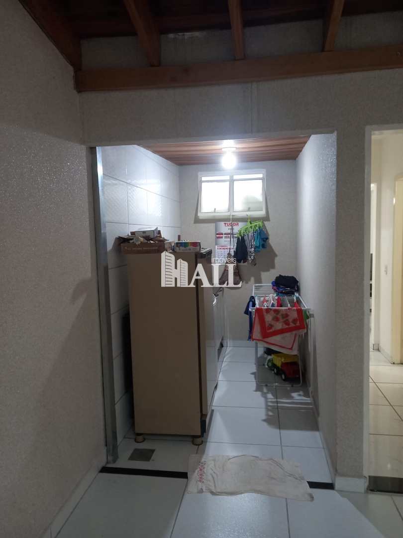 Casa à venda com 3 quartos, 133m² - Foto 4