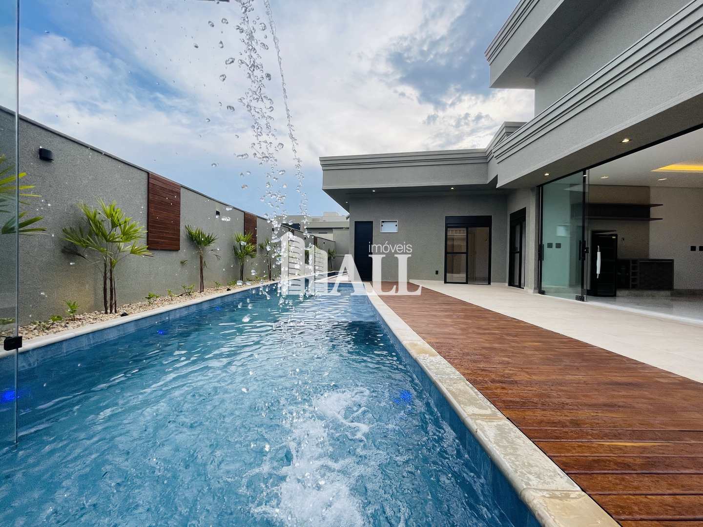 Casa de Condomínio à venda com 4 quartos, 277m² - Foto 30