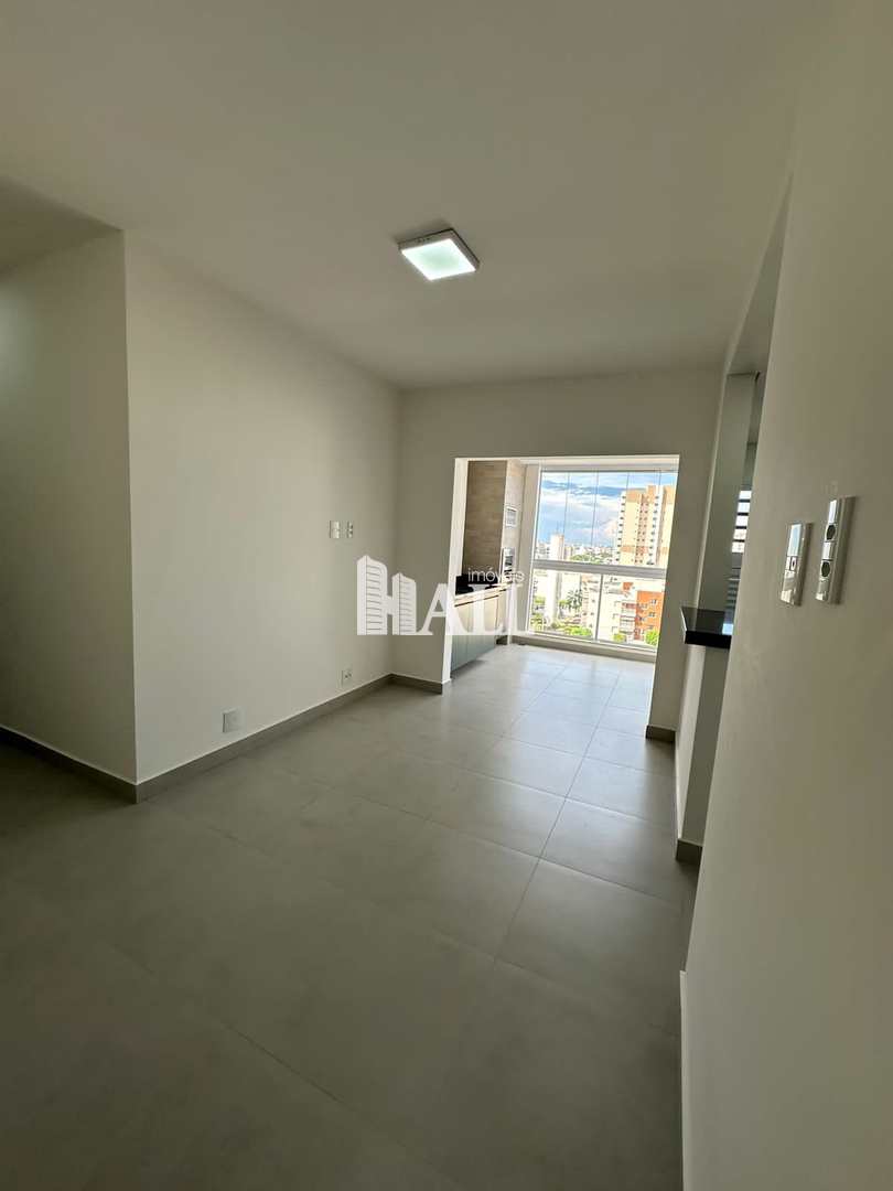 Apartamento à venda com 2 quartos, 63m² - Foto 2