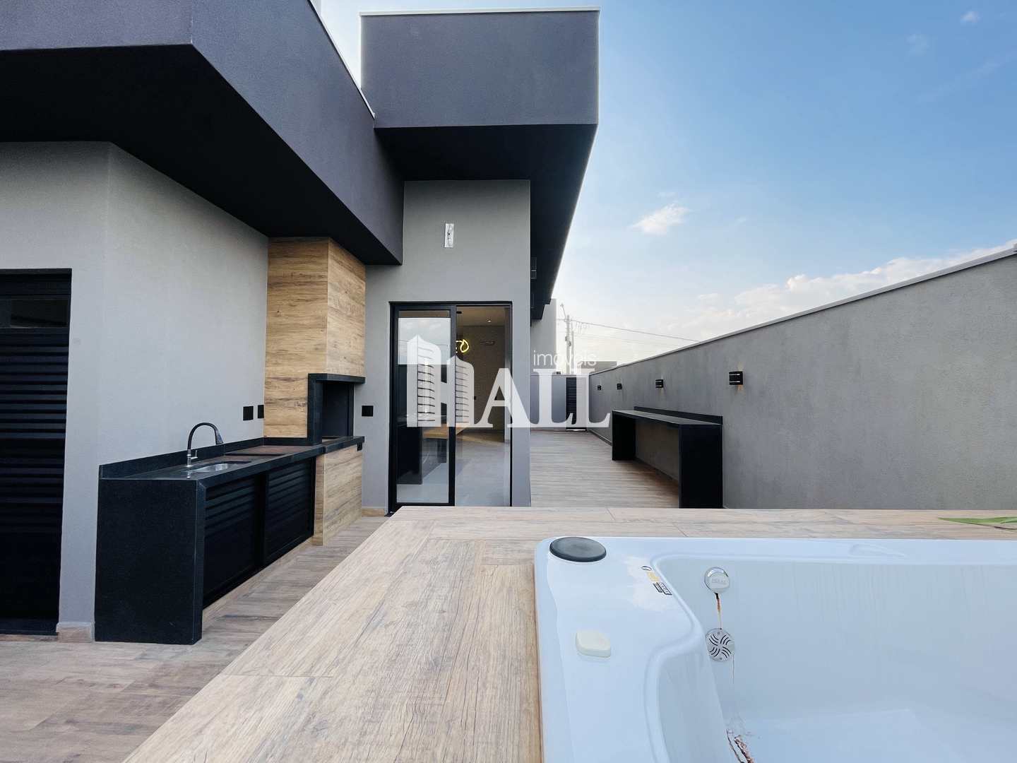 Casa de Condomínio à venda com 3 quartos, 160m² - Foto 1