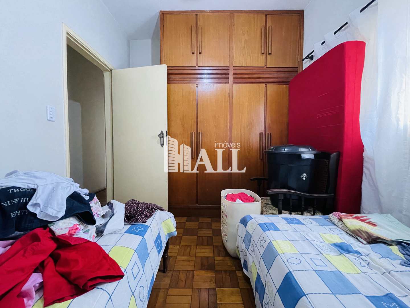 Casa à venda com 3 quartos, 220m² - Foto 8