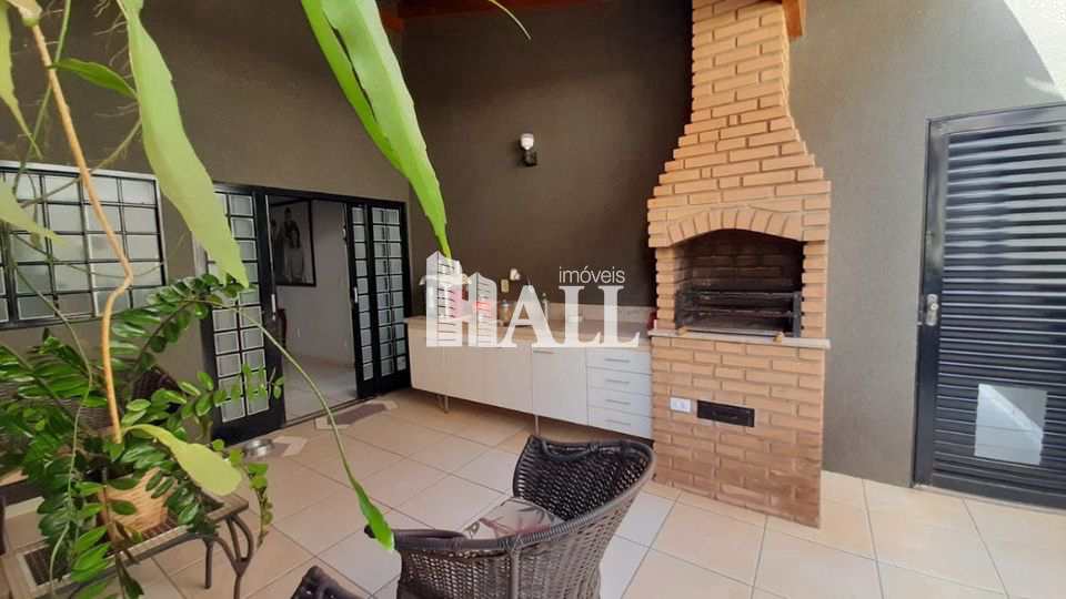 Casa à venda com 3 quartos, 140m² - Foto 11