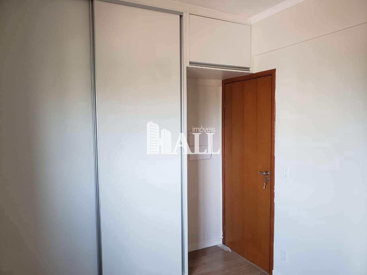 Apartamento à venda com 3 quartos, 80m² - Foto 7