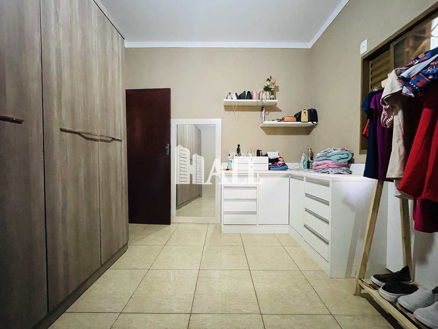 Casa à venda com 3 quartos, 160m² - Foto 3