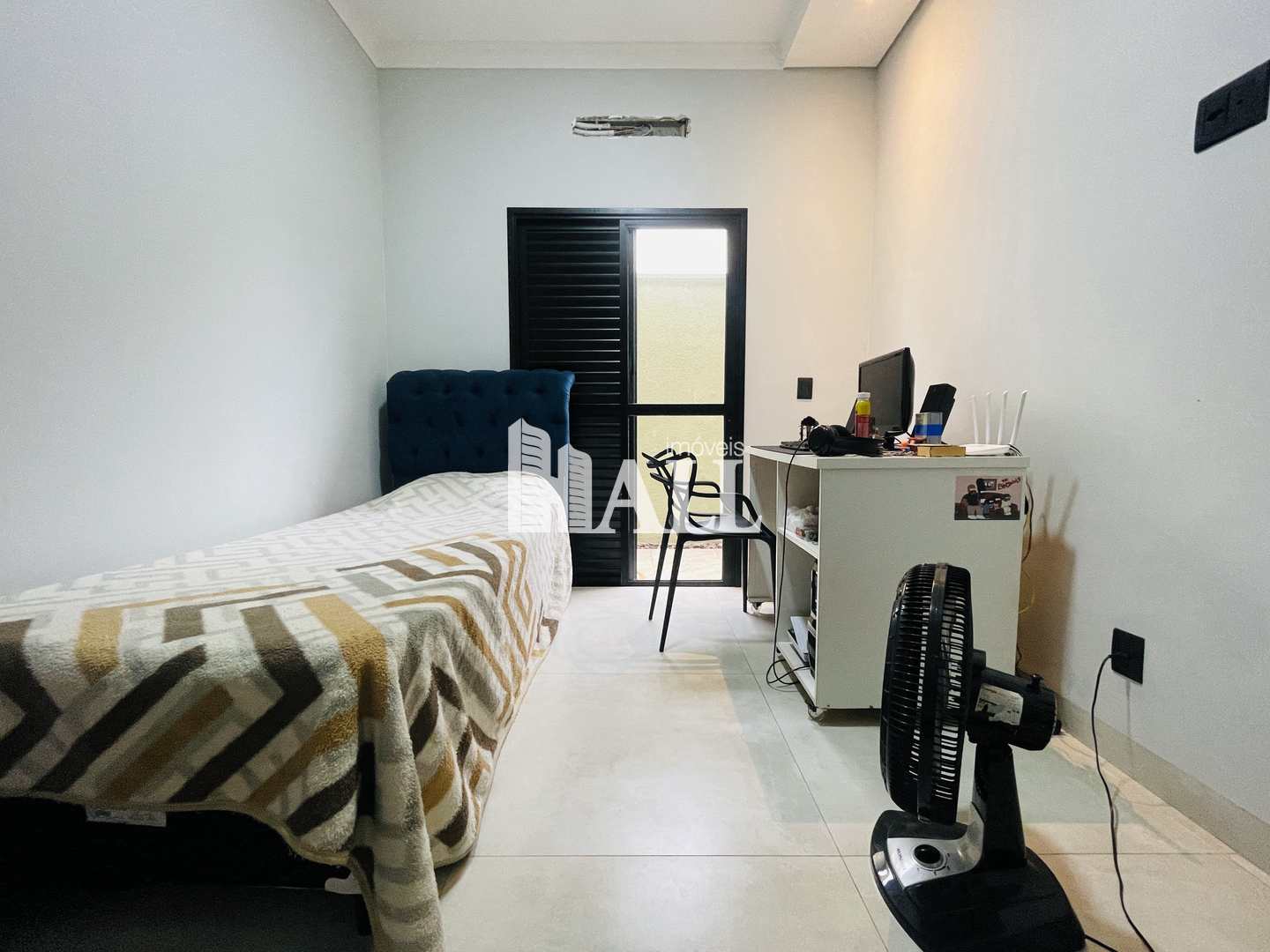 Casa de Condomínio à venda com 3 quartos, 200m² - Foto 10