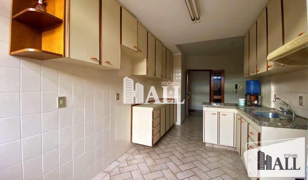 Apartamento à venda com 3 quartos, 96m² - Foto 7