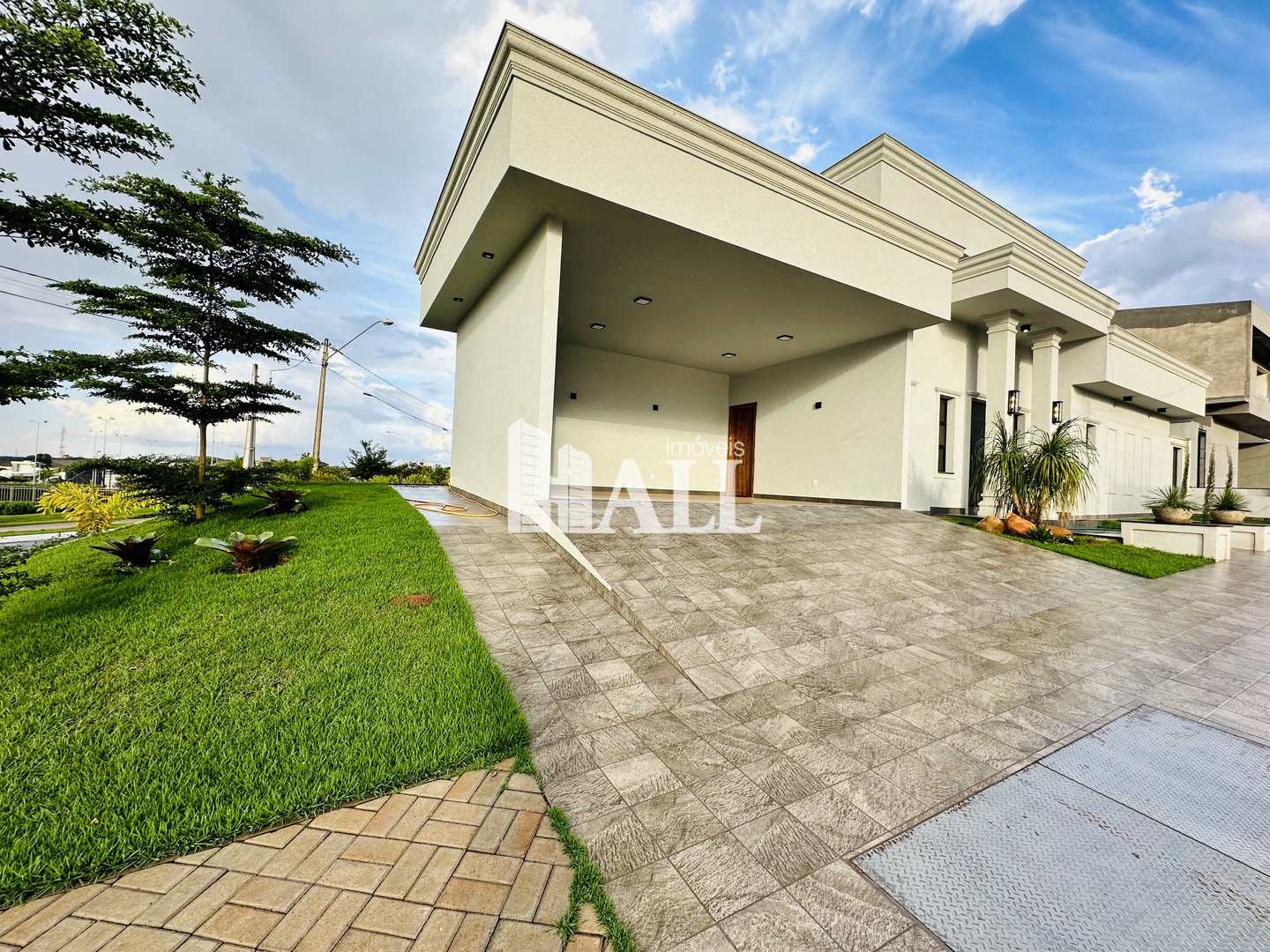 Casa de Condomínio à venda com 3 quartos, 250m² - Foto 32