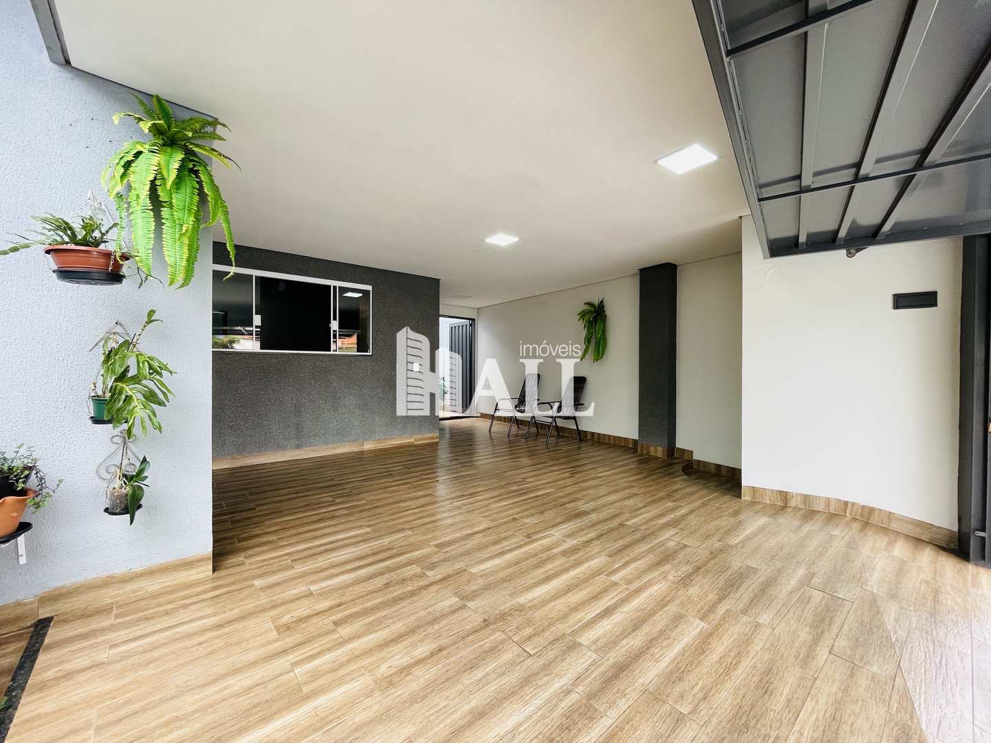 Casa à venda com 3 quartos, 170m² - Foto 1