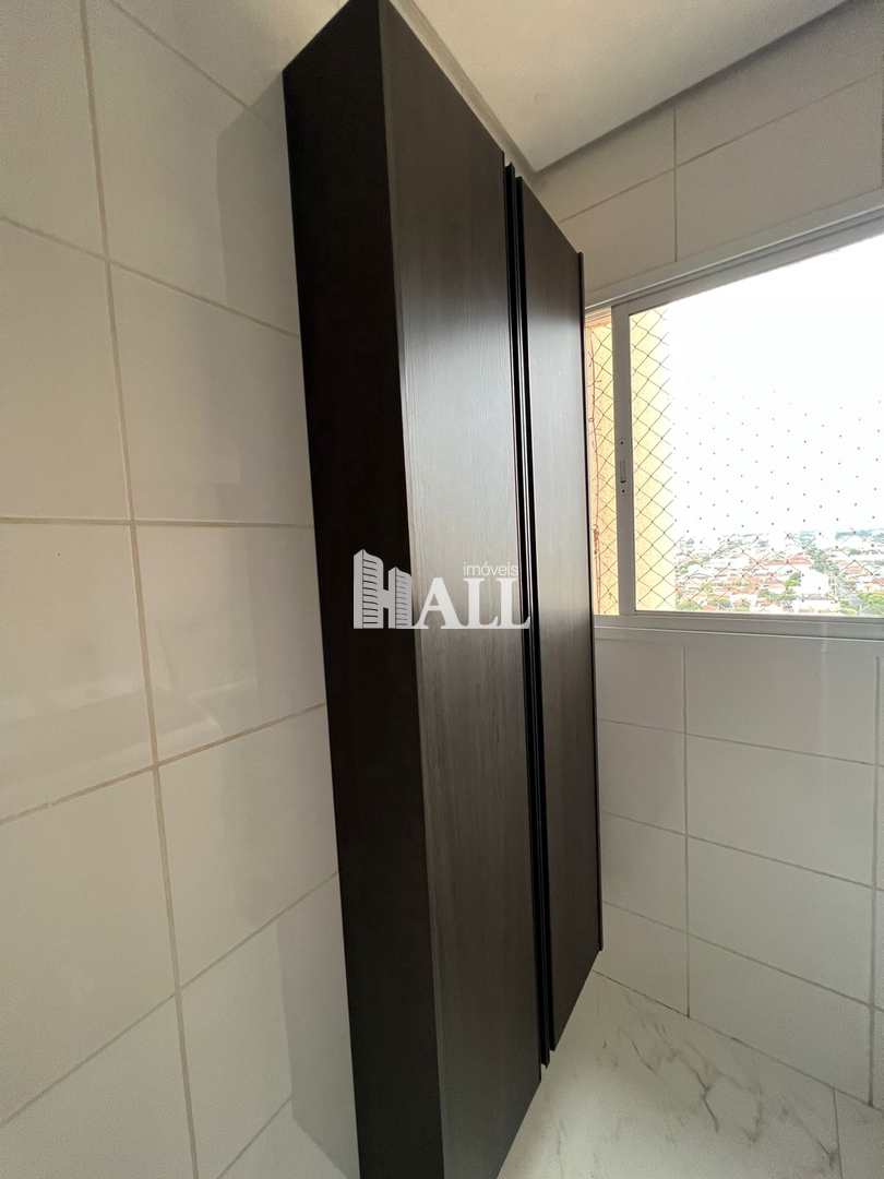 Apartamento à venda com 2 quartos, 66m² - Foto 13