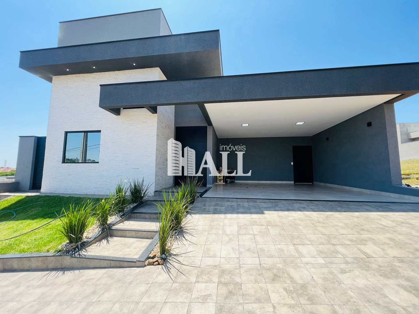 Casa de Condomínio à venda com 3 quartos, 190m² - Foto 1