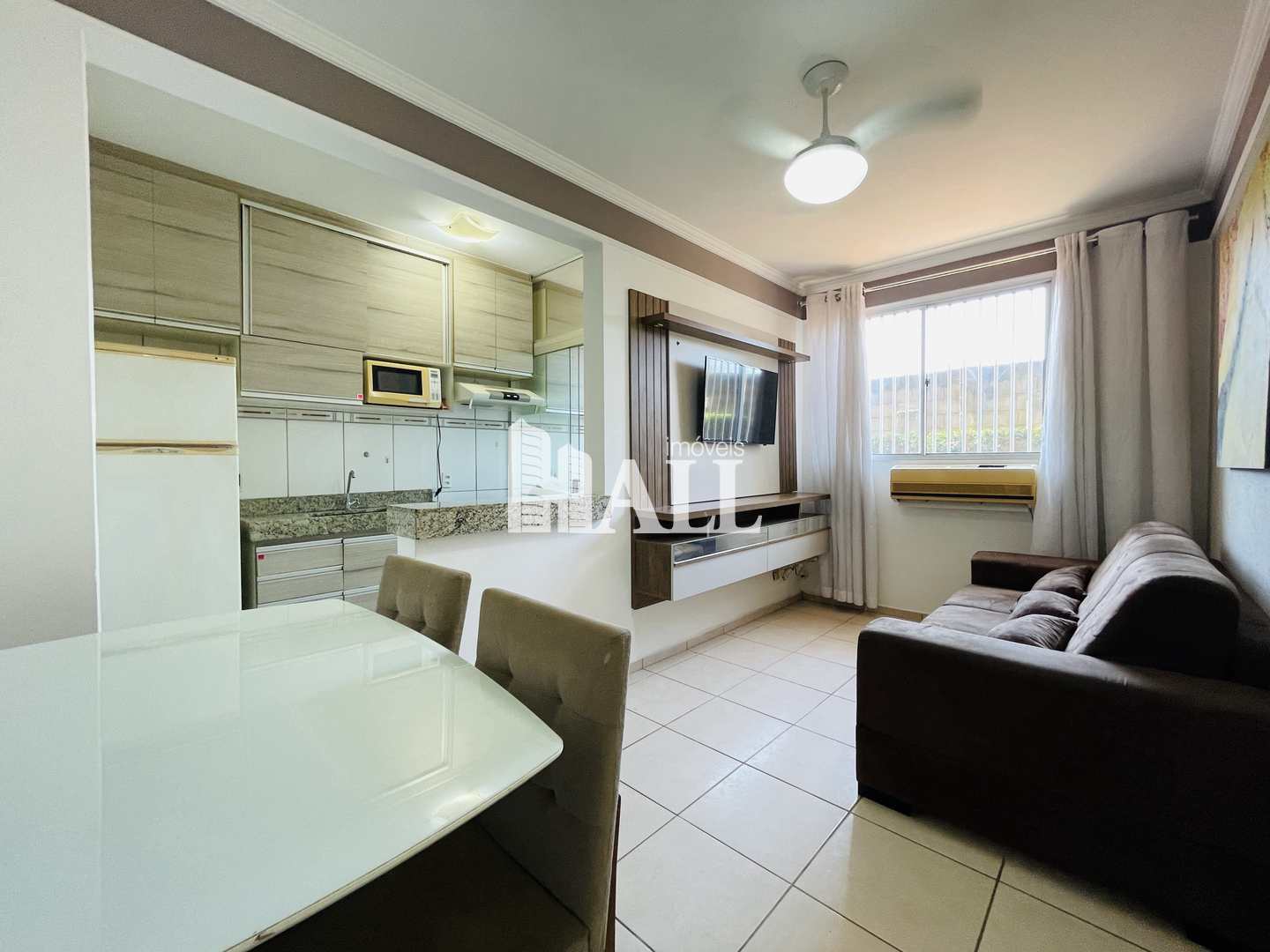 Apartamento à venda com 2 quartos, 50m² - Foto 3