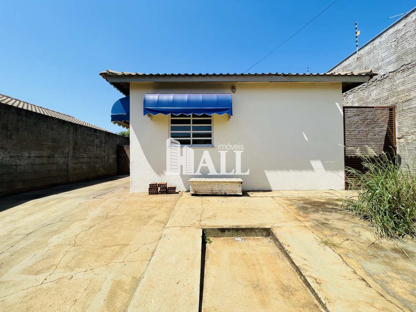 Casa à venda com 2 quartos, 60m² - Foto 16