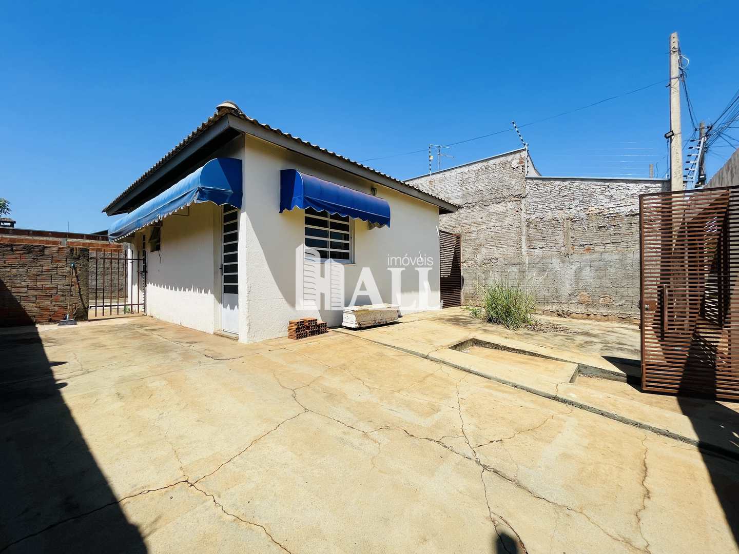 Casa à venda com 2 quartos, 60m² - Foto 15