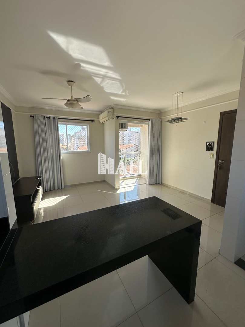 Apartamento à venda com 2 quartos, 72m² - Foto 4