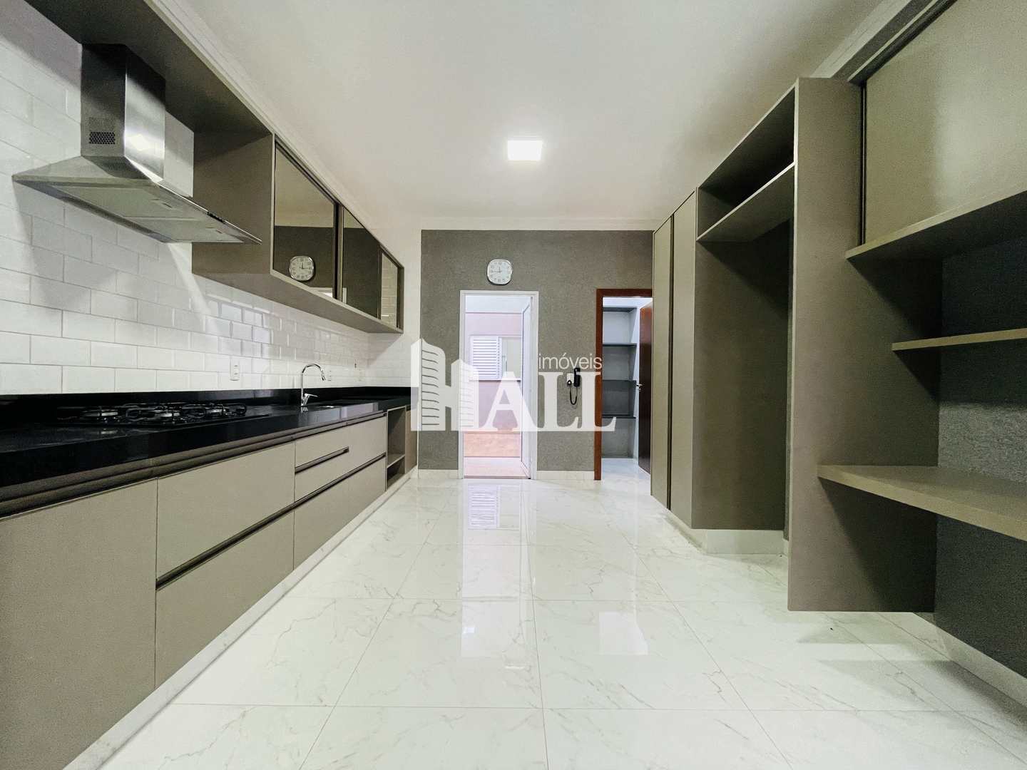 Casa de Condomínio à venda com 3 quartos, 217m² - Foto 22