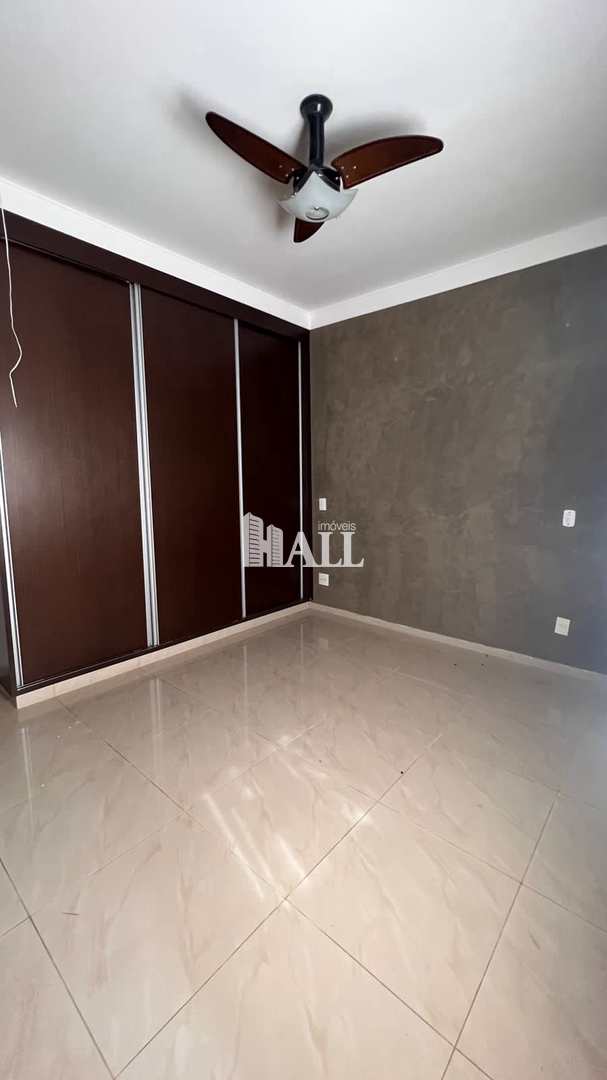 Casa de Condomínio à venda com 3 quartos, 240m² - Foto 17