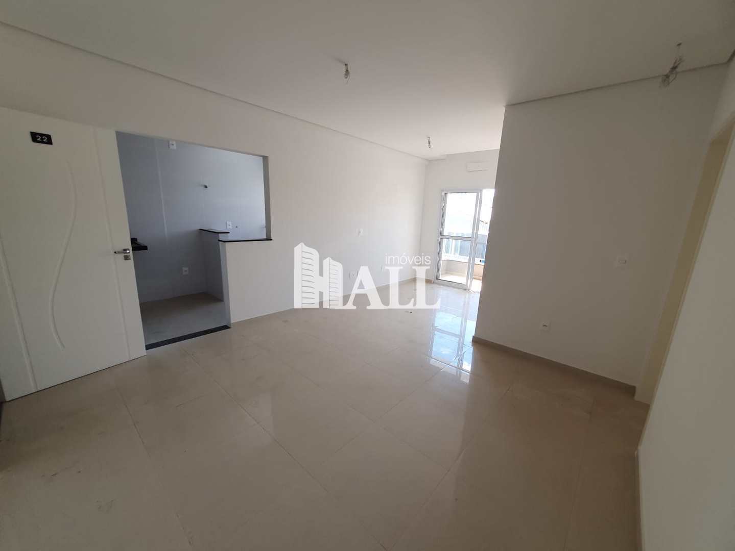 Apartamento à venda com 3 quartos, 80m² - Foto 1