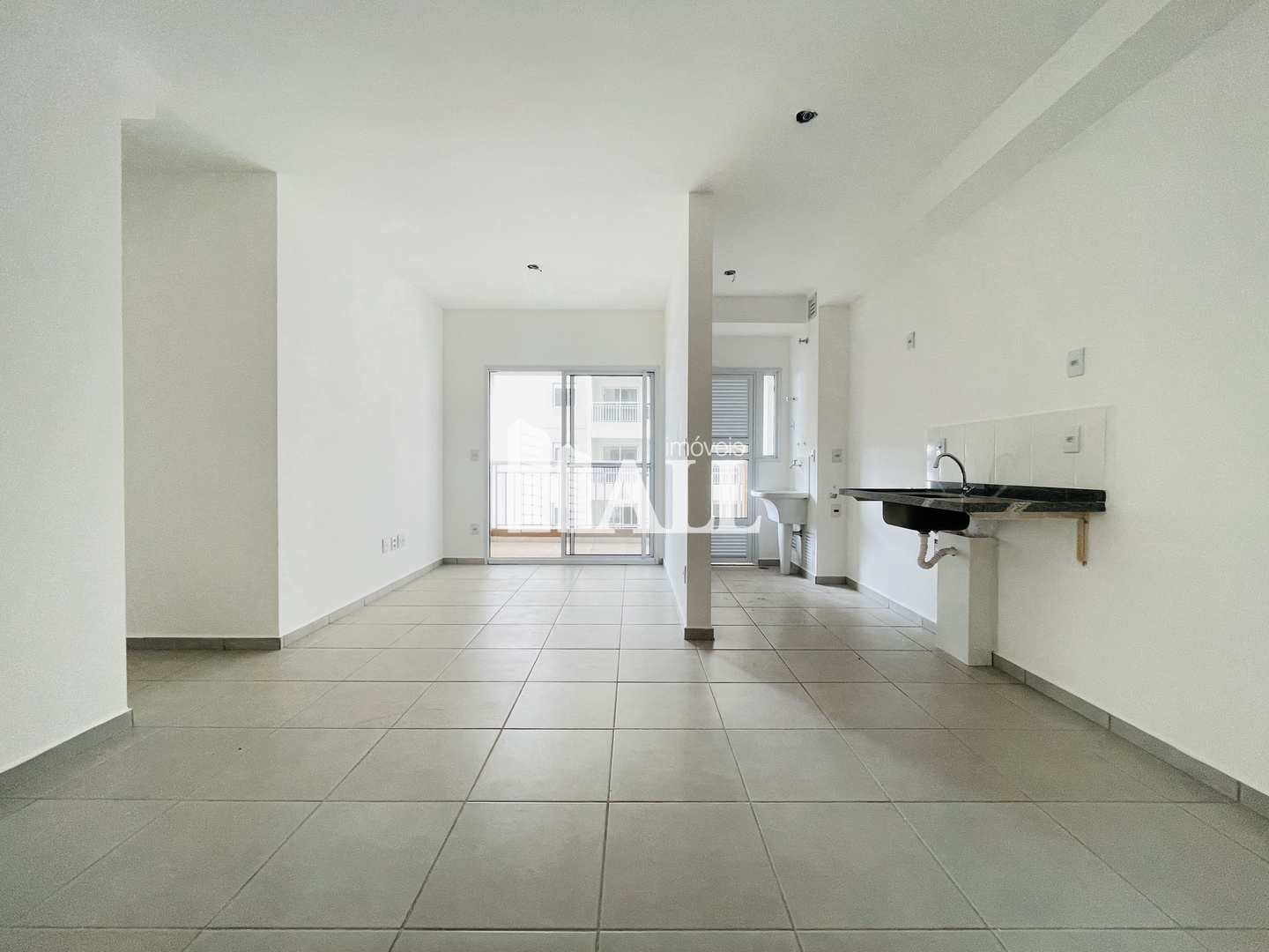 Apartamento à venda com 3 quartos, 78m² - Foto 2