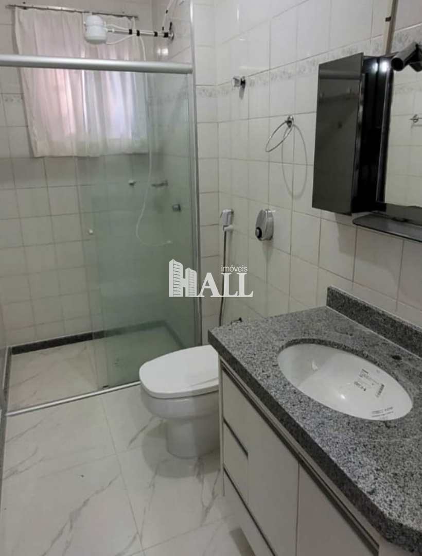 Apartamento à venda com 3 quartos, 140m² - Foto 3