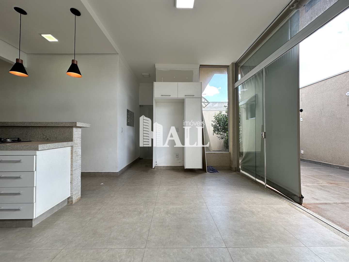 Casa de Condomínio à venda com 3 quartos, 120m² - Foto 1