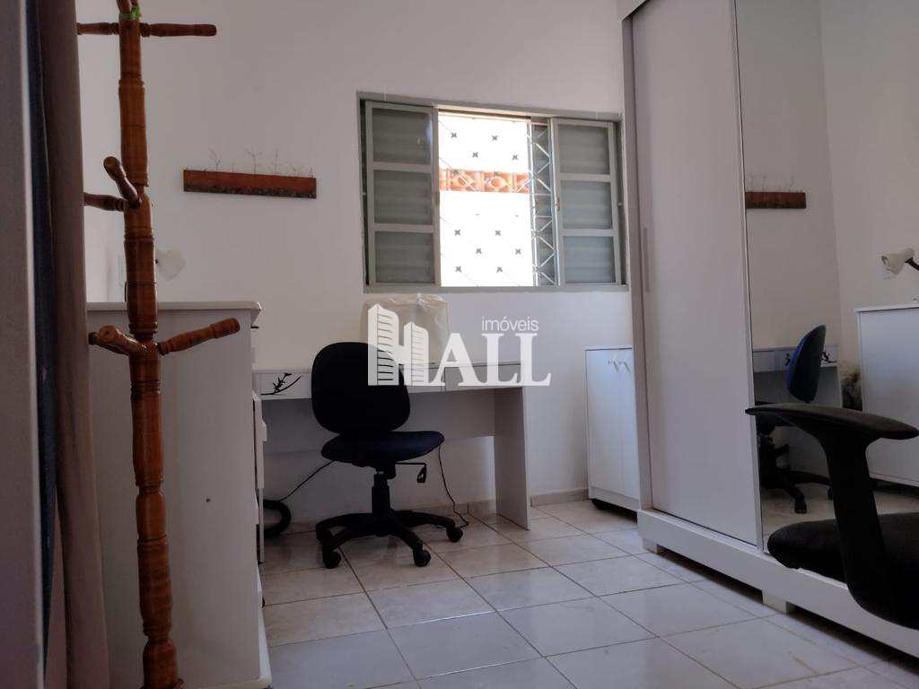 Casa à venda com 2 quartos, 200m² - Foto 12