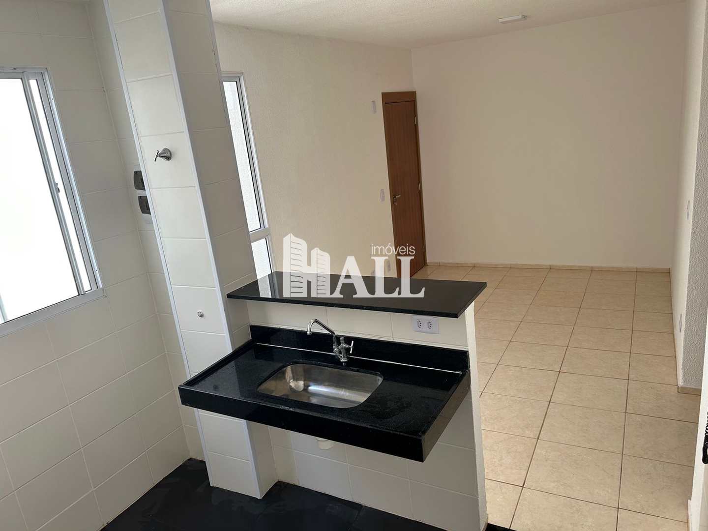 Apartamento à venda com 2 quartos, 45m² - Foto 2