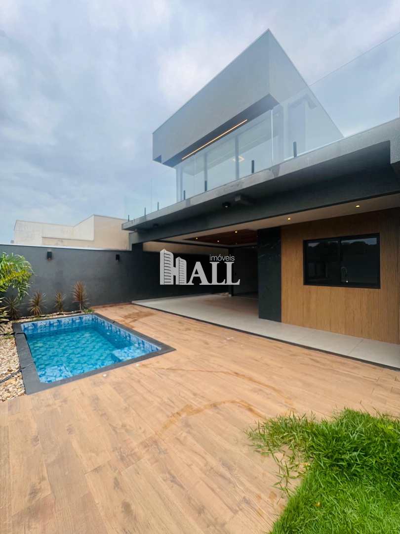 Casa com 3 quartos à venda, 243m² — foto 31 de 43
