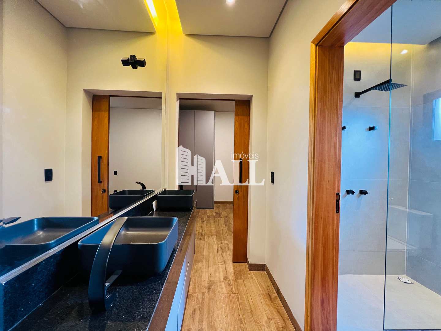 Casa com 3 quartos à venda, 243m² — foto 19 de 43